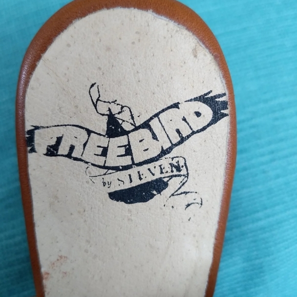 Freebird Smoke bootie - Picture 9 of 10